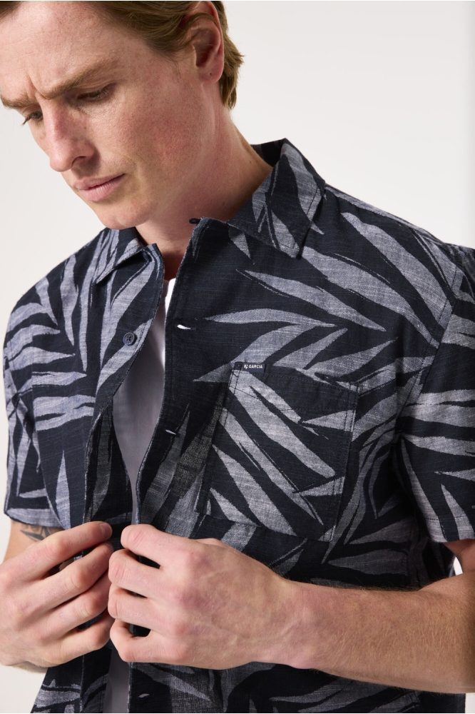 OVERHEMD MET ALLOVER PRINT D51093 326 CHAMBRAY
